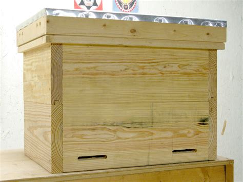 Check our beekeeping shop for more details. . Layens hive supplies